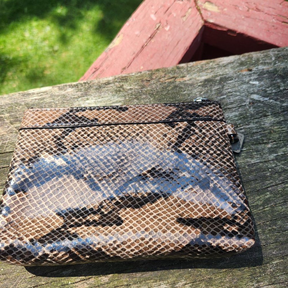 Coach Wristlet - Picture 3 of 6